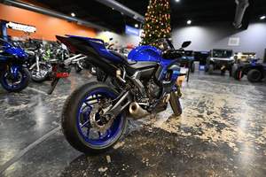 La mejor oferta directa de fábrica, nuevo modelo 2025/2026 Yamaha, motocicleta Supersport de 689CC, EFI ABS, suministro OEM de 6 velocidades, Exportación - Product Image 6