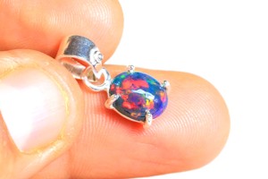 Opale noire éthiopienne naturelle Pendentif en argent sterling 925 Pierre précieuse d'opale noire polie lisse Pierres semi-précieuses - Product Image 4