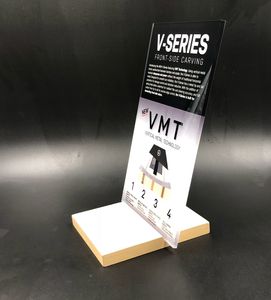 Acrílico Premium para tablero con base de madera rústica Exhibición minorista de lujo moderna para centros comerciales - Product Image 4