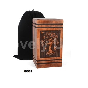 Urna de madera de árbol de la vida grabada para cenizas humanas, urna de cremación para adultos, mujer, hombre, cenizas humanas, urna de madera maciza hecha a mano con bolsa - Product Image 1