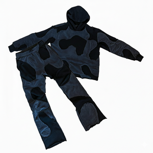 Conjunto Deportivo Personalizado para Hombre, Sudadera con Capucha y Pantalones Deportivos de 450 GSM, Estilo Urbano de Dos Tonos, Talla Grande - Product Image 1