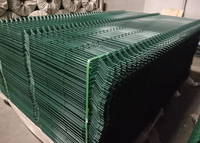 Vente directe d'usine Garde-corps en colonne de pêche Maille de fil métallique 3D Clôture décorative pour jardin