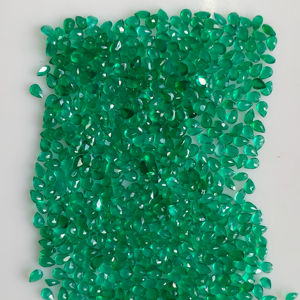 พลอยออนิกซ์สีเขียวธรรมชาติ ทรงหยดน้ำ ขนาด 3x2 มม. คุณภาพดีที่สุด สำหรับทำเครื่องประดับ - Product Image 2