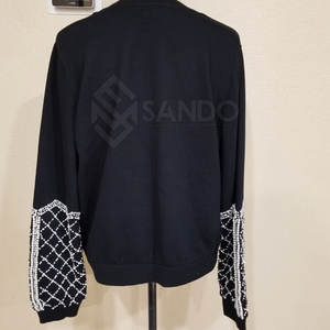 เสื้อสเวตเตอร์ระบายอากาศสำหรับผู้หญิงประดับพลอยเทียมสำหรับใส่โลโก้ด้านหน้าสไตล์ลำลองสำหรับฤดูหนาวตามสั่ง - Product Image 3