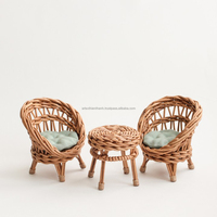 Meilleures ventes Maison de poupée en rotin Meubles de poupée en rotin Meilleures ventes Chaises de poupée en rotin pour enfants Jouet dans la chambre d'enfant Fait à la main