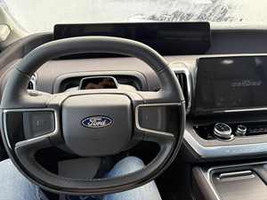 Ford Expedition Platinum MAX 2025 a Precio Accesible - Product Image 3