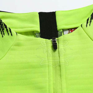 Conjuntos ligeros y cómodos de ropa de correr para hombre de algodón 100% al por mayor, chándales de invierno duraderos con patrón sólido - Product Image 3