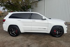 Jeep Grand Cherokee SRT propre de 2014 - Product Image 5
