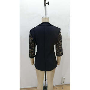 Veste en satin à manches longues pour femme, avec poignets Truvakar, boutonnée sur le devant, avec poches et dentelle, 29840 - Noir - Product Image 6