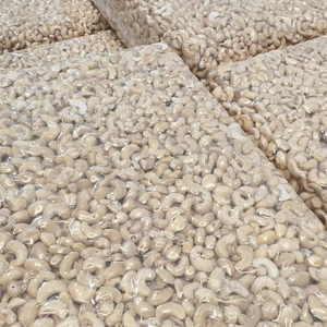 Venta Caliente de Anacardos Crudos SANTIGO W240 de Alta Calidad, Servicio OEM ODM de Vietnam - Product Image 1