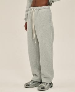 Pantalones de chándal acampanados de peso pesado con logotipo bordado personalizado, pantalones de chándal rectos de algodón para correr, pantalones de chándal para hombre - Product Image 2