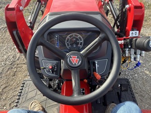 Tracteur Massey Ferguson 1E.25 2025 - Product Image 3