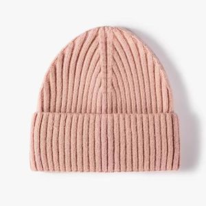 Grande demande Vente en gros Chapeaux d'hiver Hommes Femmes Bonnet unisexe Chapeau tricoté brodé avec logo personnalisé - Product Image 3