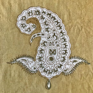 Tela de Algodón Estampada a Mano con Motivo Clásico de Paisley Buta |   Textil Étnico Indio Amarillo Ocre - Product Image 1