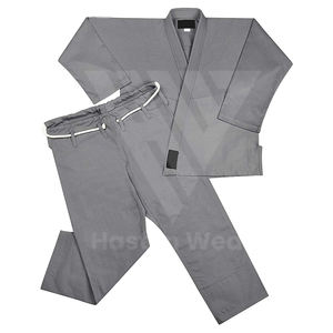 Judogi Suave y Transpirable Diseñado para Entrenamiento y Combate, Disponible en Varios Tamaños y Colores, Apto para Principiantes - Product Image 2