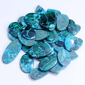 Cabujón de piedras preciosas de cuarzo natural de alta calidad, forma y tamaño de mezcla suelta para la fabricación de joyas, crisocola, malaquita - Product Image 1