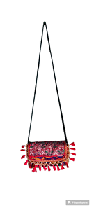 กระเป๋าเดินทางงานฝีมือปักลายแบบกำหนดเอง ทำจากผ้ารีไซเคิล ตกแต่งพู่ห้อย เป็นมิตรกับสิ่งแวดล้อม สำหรับขายส่งและขายปลีก - Product Image 5