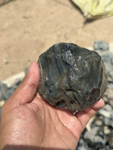 Rough Rainbow <b>Obsidian</b> with Natural Grade Rough Shaped For Decoration and Multi Purpose Uses By Exporters - Product Image 4