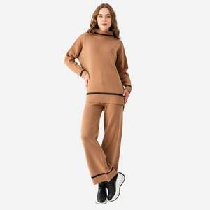 Suéter y pantalones de manga larga de gran tamaño de dos piezas deportivas de punto a rayas para mujer Conjunto elegante para yoga diario y caminar - Product Image 1