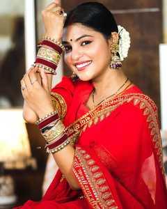 Designer indien Saree amoureux de la mode dernier traditionnel Rangoli soie Sari exclusif Blouse fantaisie fête porter Festival mariée porter - Product Image 2