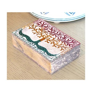 Boîte à bijoux rectangulaire en stéatite naturelle de taille moyenne faite à la main avec conception de travail d'arbre pour la décoration intérieure de cadeaux de mariage - Product Image 2