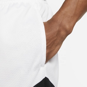 2024 OEM suministro de pantalones cortos de baloncesto de estilo personalizado para hombres pantalones cortos deportivos de secado rápido 100% poliéster con patrón decorativo - Product Image 5