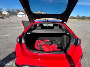 Honda Civic Type R 2023, boîte manuelle 6 vitesses, moteur 4 cylindres turbocompressé 2,0 L, berline - Product Image 5