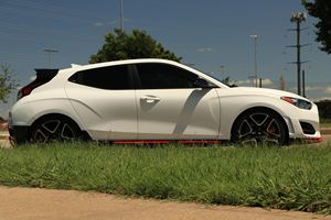 Hyundai Veloster N 2022 con Techo Solar, Faros LED, Cámara Trasera 360, Asientos Eléctricos, Turbo Automático - Product Image 2