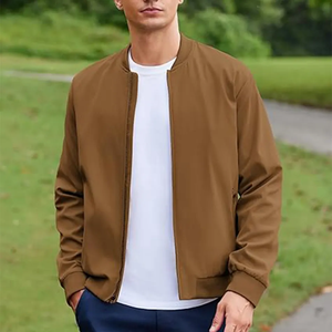 Blouson bomber coupe-vent de haute qualité sur mesure pour hommes, broderie personnalisée, patchs en chenille, blousons bomber tendance - Product Image 2