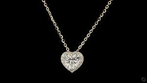 Collier de diamants de laboratoire en forme de coeur de 1.16 ct pendentif léger en or jaune 14 carats bijoux parfaits pour la romance de tous les jours - Product Image 3