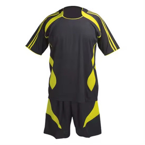 Diseño personalizado uniformes de fútbol adultos deportes Jersey y pantalones cortos OEM fabricante sublimación impresión jugador nombre Número fútbol Kit - Product Image 1