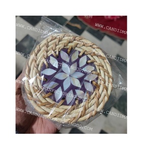 ชุดแผ่นรองแก้วหวายลายมุก สำหรับใช้ในบ้านและห้องครัว มีหลายขนาดและรูปทรง - Product Image 1