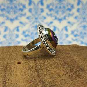 แหวนดีไซเนอร์งานแฮนด์เมดขายดี925เงินประดับด้วยหินไทเทเนียมธรรมชาติและเพชรหลากสีสำหรับงานแต่งงาน - Product Image 4