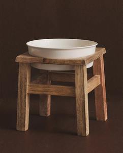Bol à nourriture pour chien jetable en bois moderne avec support par QMRF HANDICRFTS - Product Image 6