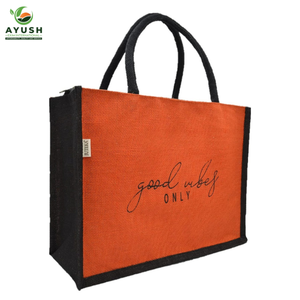 Bolsas de compras de yute impresas con logotipo personalizado para ir de compras y viajar - Product Image 3