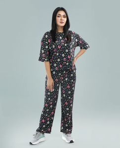 2025 nouveauté vente chaude dernière conception femmes vêtements 2 pièces ensemble femmes solide haut deux pièces pantalon ensemble fabriqué au Bangladesh - Product Image 1