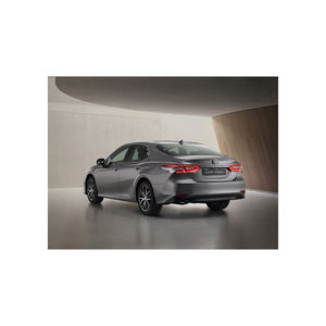 Encuentra Toyotai Camry a la venta con Apple CarPlay, Android Auto y sistema de audio premium - Product Image 1