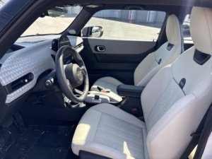 Vehículos Usados Seminuevos 2025 MINI Hardtop 2 Puertas Cooper S FWD Hatchback Listo para Enviar - Product Image 2