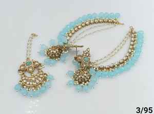 INDIEN MEHNDI POLONAIS TRADITIONNEL ET À LA MODE AVEC BOUCLES D'OREILLES DE PERLES ET ENSEMBLE MANGTIKKA POUR FEMMES ET FILLES - Product Image 2