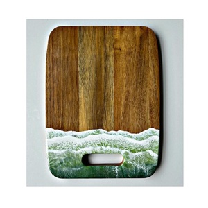 Planche à découper en résine unique pour la cuisine à domicile en bois dur de qualité supérieure et vagues en résine brillante cadeau idéal pour les chefs - Product Image 4