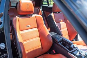 Excelente estado, Mercedes-Benz E63 S AMG Sedán 2015 usado, 46 mil millas. - Product Image 6