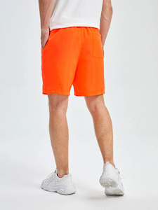 Shorts de sport personnalisés de haute qualité pour hommes 2026 – Taille mi-haute, longueur genou, séchage rapide, en nylon avec poche zippée - Product Image 3