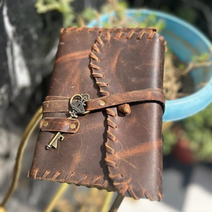 Cahier promotionnel en cuir marron antique fait à la main hommes femmes usage quotidien Journal carnet de croquis cousu bordure Deckle bord Vintage - Product Image 4