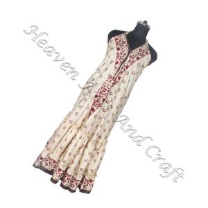 Acheter Summer Beach Wear Indian Sari Robe longue en soie Robe de dîner élégante pour dames élégante Style long pour les filles Prix de gros - Product Image 1