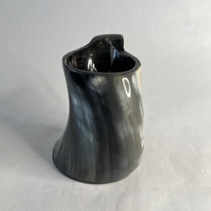 Chope à bière authentique en corne de buffle 100% authentique, fabriquée à la main, polie, sculptée, style animal, écologique, lavable au lave-vaisselle, Saniya - Product Image 2