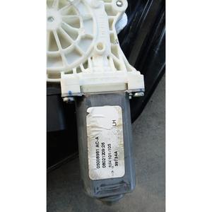 กลไกปรับกระจกหน้าต่างด้านหลังขวา LANCIA Flavia รุ่นที่ 2 (12>13) 05008980 AC-A EDG - Product Image 4