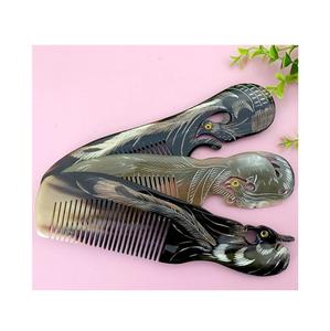 Peigne en corne fabriqué avec soin, outil de toilettage écologique fait à la main, finition polie, coiffage lisse pour cheveux et barbe naturels - Product Image 6