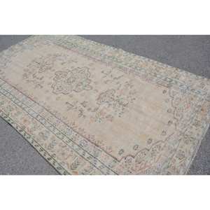 <b>Vintage</b> Turkish <b>Rug</b> 5.4 X 9.3ft Beige Wool Flat Weave Patchwork Pattern for Living Room Decorations Hallway Use Latex Backed - Product Image 4