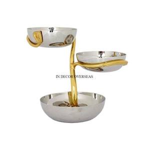 ชามขัดเงาโลหะทรงกลมเคลือบเงาสีเงินพร้อมด้ามจับเขากวางและช้อนชุบทอง - Product Image 3