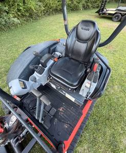 Mini-excavatrice sur chenilles Kubota U35-4, couleur rouge, 3,5 tonnes, équipement de construction, bon prix - Product Image 5